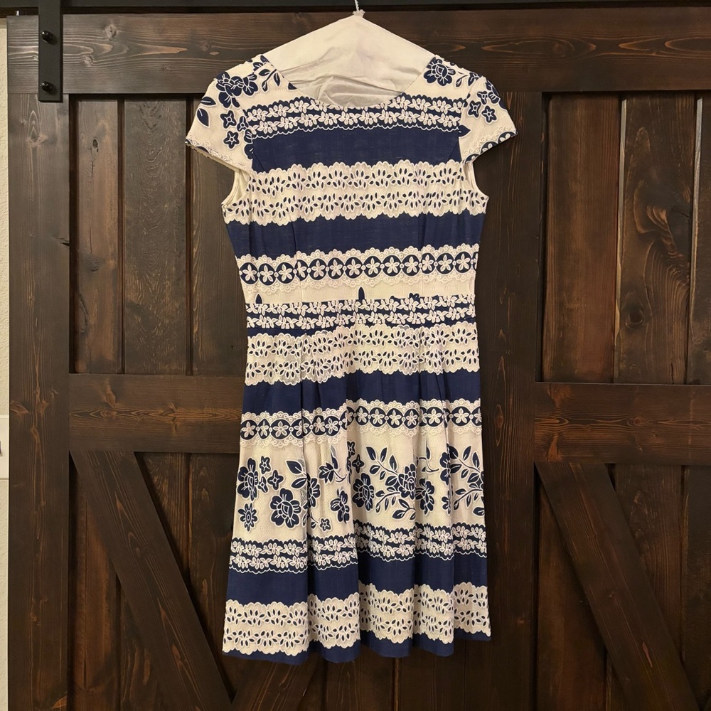Cremieux Navy Blue and White Patterned Lace Detail Mini Dress 10